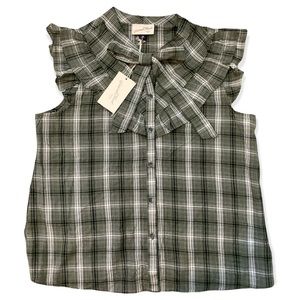 Universal Threads Plaid Ruffle Top Size Medium